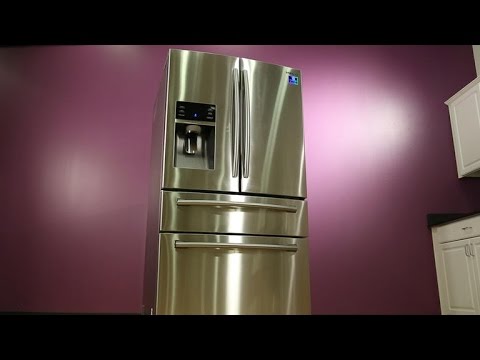 This Samsung fridge comes with a deluxe drawer - UCOmcA3f_RrH6b9NmcNa4tdg