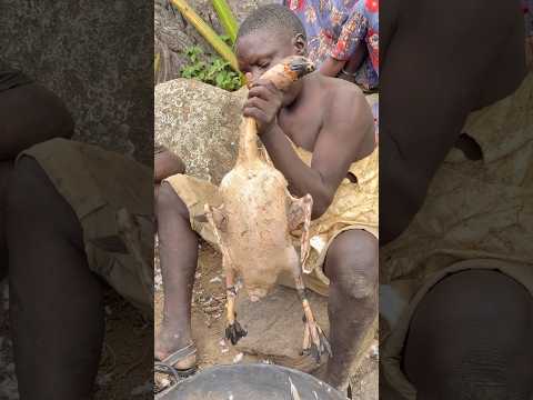 Tchaaba in action food preparation #hunters #africa #africanpeople #wildlife
