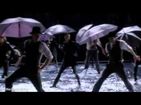 GLEE - Singing In The Rain/Umbrella (Full Performance) (Official Music Video) - UCCguLHpJgJ9wbNkt76M99Bw