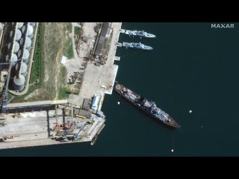 Robbanás a fekete-tengeri orosz flotta zászlóshajóján