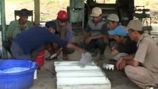 Ikki rus qiz bilan porno jinsiy aloqa