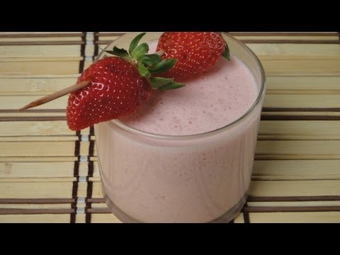 Strawberry Milkshake - UCmoX4QULJ9MB00xW4coMiOw