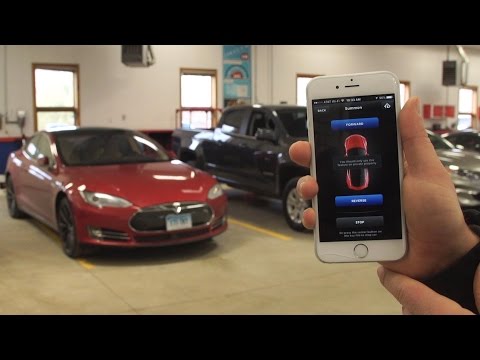 Tesla to Add Protections to Self-Parking Feature | Consumer Reports - UCOClvgLYa7g75eIaTdwj_vg