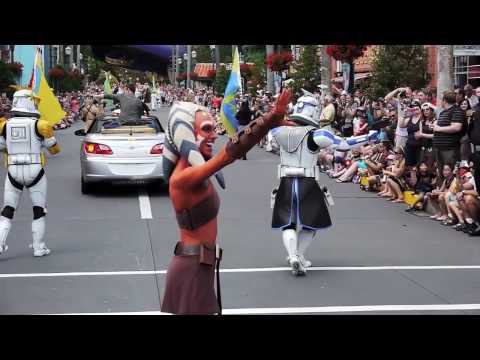 2010 Star Wars Weekends Celebrity motorcade parade at Disney's Hollywood Studios - Opening Day - UCFpI4b_m-449cePVasc2_8g