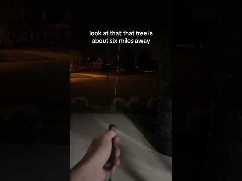 This thing shines MILES away #laser #cool #tech #green #lazer #pointer #fok