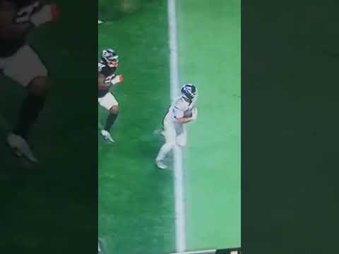 Seems like he could help this offense. #Shorts #Reels #Juke #NFL #Football #Titans #Miami #Florida