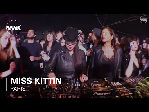 Techno: Miss Kittin Boiler Room Paris DJ Set - UCGBpxWJr9FNOcFYA5GkKrMg