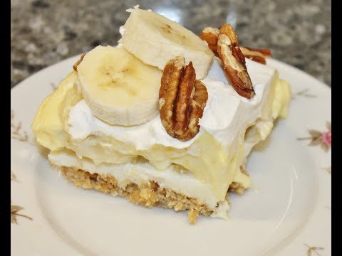 Making A Banana Split Cake – Recipe