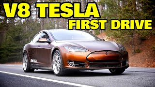 Pierwsza Tesla z silnikiem V8