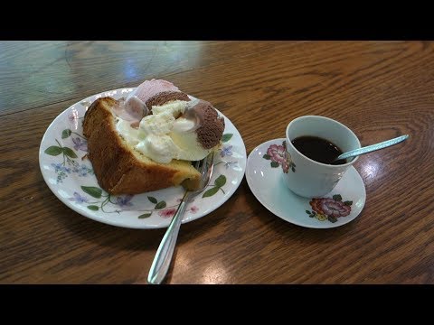 Italian Grandma Makes Sponge Cake - UCQ5BnGcZx7XlkFKx8q3dsmw