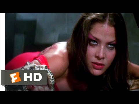 Flash Gordon (4/10) Movie CLIP - Whipping Princess Aura (1980) HD - UC3gNmTGu-TTbFPpfSs5kNkg