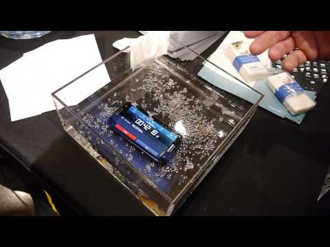 P2i water-repellent nanocoating technology demo - UCwPRdjbrlqTjWOl7ig9JLHg