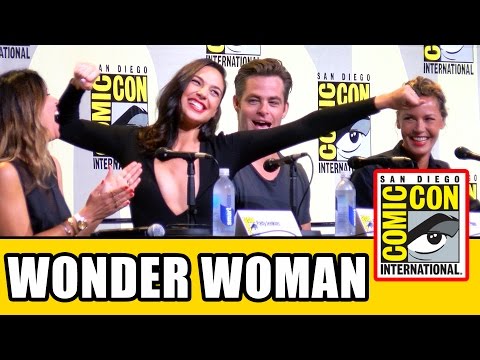 WONDER WOMAN Comic Con Panel Highlights - Gal Gadot, Chris Pine, Connie Nielsen, Patty Jenkins - UCS5C4dC1Vc3EzgeDO-Wu3Mg