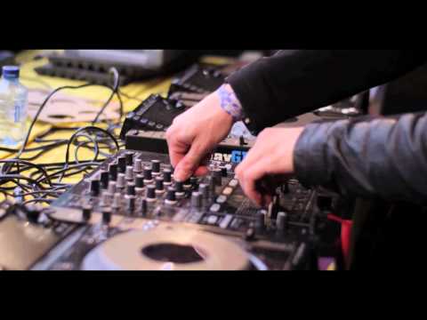 Frontliner - Tuning Into You