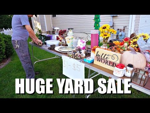 HUGE YARD SALE: DECLUTTERING THE HOUSE! | JuicyJas - UCSZ0Gdo3nv0JepnKuFhs9Yw