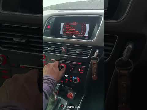 Come ripristinare la spia di servizio dell'Audi Q5