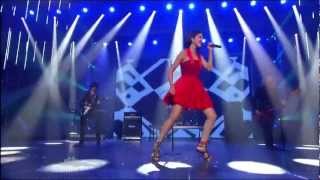 Selena Gomez & The Scene - Round & Round (live on "America's Got Talent")