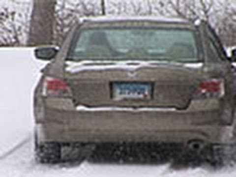 Get you car ready for winter: Advice from Consumer Reports | Consumer Reports - UCOClvgLYa7g75eIaTdwj_vg