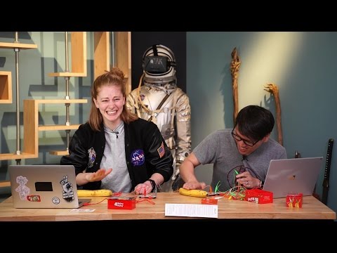 Simone Giertz Tests the Makey Makey! - UCiDJtJKMICpb9B1qf7qjEOA