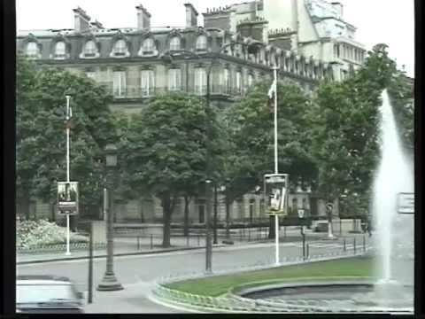 Paris 2 bus-98A.mov - UCvW8JzztV3k3W8tohjSNRlw