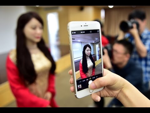 China unveils first interactive robot - UCHBDXQDmqnaqIEPdEapEFVQ