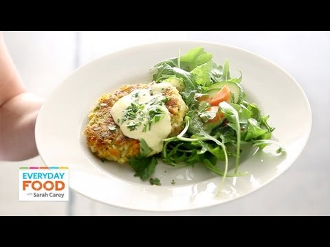 Curry-Spiced Veggie Burgers | Everyday Food with Sarah Carey - UCl0kP-Cfe-GGic7Ilnk-u_Q