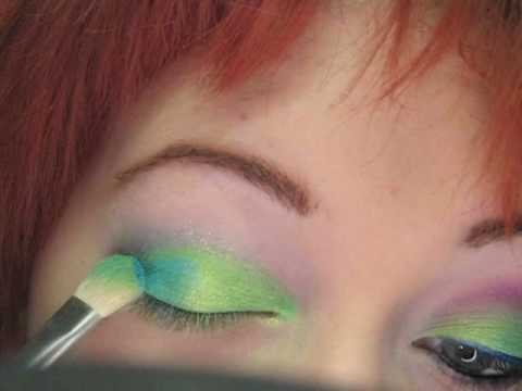 PISCES HOROSCOPE INSPIRED Makeup Tutorial Zodiac 88 palette - UCEZufuEDQi-bHovN37Ra2EA