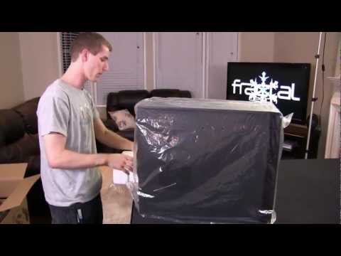 Fractal Design Define R4 Case Unboxing - Silent & Elegant - Linus Tech Tips - UCXuqSBlHAE6Xw-yeJA0Tunw