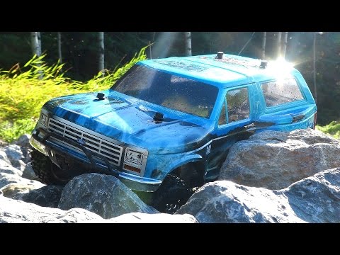 RC ADVENTURES - Traxxas Slash 4x4 Ultimate Rock Crawling Radio Control Trail Truck?! - UCxcjVHL-2o3D6Q9esu05a1Q