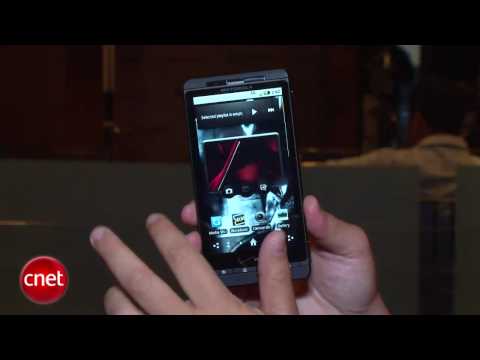 First Look: Motorola Droid X (Verizon Wireless) - UCOmcA3f_RrH6b9NmcNa4tdg