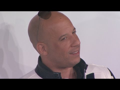 Vin Diesel Delivers Emotional Message to Paul Walker's Fans at 'Furious 7' Premiere - UCdtXPiqI2cLorKaPrfpKc4g