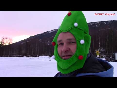 Xmas Special - Crashes - Funny antics - Extreme Flight Edge 540 35% maiden - UCr_AyozpolF_e4yLVndJY0g