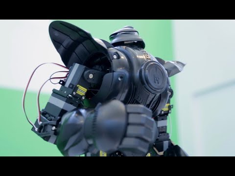 This $1,600 fighting robot toy kicks serious butt - UCCjyq_K1Xwfg8Lndy7lKMpA