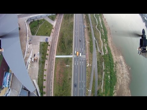 Widow Maker Quadcopter -- Ultimate FPV Part 2 - UCsFctXdFnbeoKpLefdEloEQ