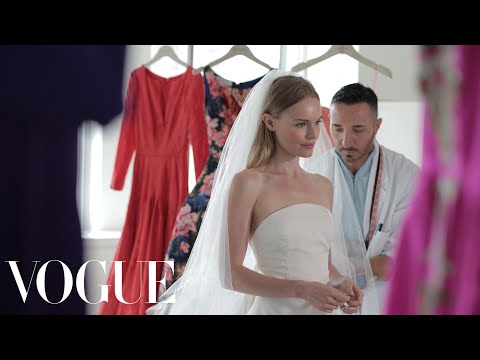 Kate Bosworth Sees Her Oscar de la Renta Wedding Dress for the Very First Time - Vogue Weddings - UCRXiA3h1no_PFkb1JCP0yMA