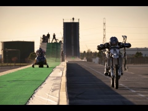 Science of the World Record Jump - Red Bull: New Year. No Limits. 2011 teaser - UCblfuW_4rakIf2h6aqANefA