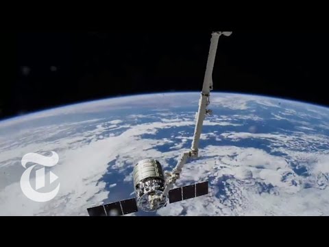 Stunning Views of Earth From the International Space Station | Out There | The New York Times - UCqnbDFdCpuN8CMEg0VuEBqA