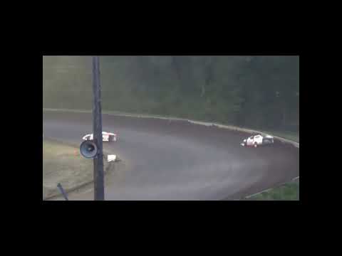 Modified At Hamilton County Speedway 05/21/22 - dirt track racing video image
