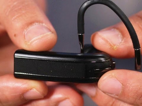 BlueAnt's Q3 headset is small, light, and smart - UCOmcA3f_RrH6b9NmcNa4tdg