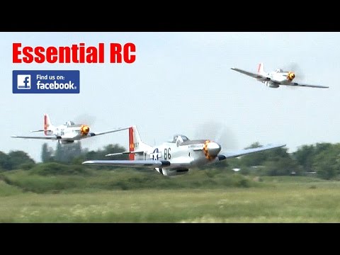 SCREAMING LOW PASSES: Giant ELECTRIC Hangar 9 P-51D Mustang TRIO - UChL7uuTTz_qcgDmeVg-dxiQ