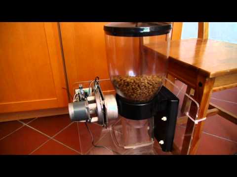 Automatic cat feeder with stepper motor and ATMega AVR - UCivA7_KLKWo43tFcCkFvydw