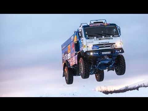 Russian Kamaz Truck Sends a Snow Jump - UCblfuW_4rakIf2h6aqANefA