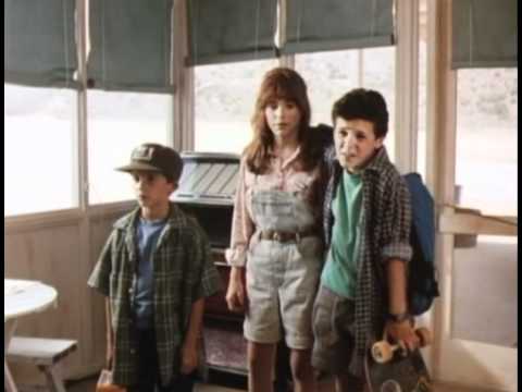 The Wizard Official Trailer #1 - Wendy Phillips Movie (1989) HD - UCTCjFFoX1un-j7ni4B6HJ3Q