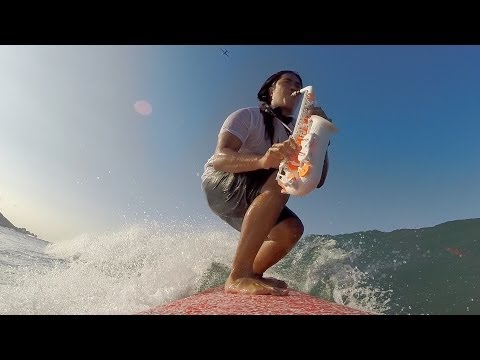 GoPro: Surf Saxophone - UCqhnX4jA0A5paNd1v-zEysw