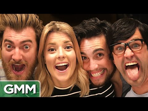 YouTuber Trivia Challenge ft. Grace Helbig & Chester See - UC4PooiX37Pld1T8J5SYT-SQ