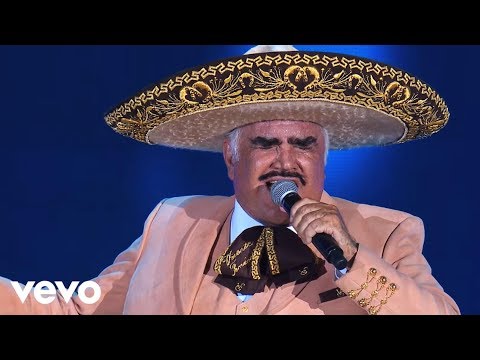 Vicente Fernández - Acá Entre Nos (En Vivo [Un Azteca en el Azteca]) - UCK586Wo8pKz0C50xlSZqSDA