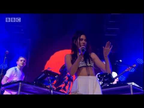 Disclosure - You & Me (feat. Eliza Doolittle) at Radio 1's Big Weekend - UC-FQUIVQ-bZiefzBiQAa8Fw