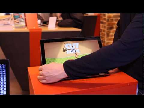 Gadget Show Live 2012 - Lenovo IdeaPad Yoga - UCpvg0uZH-oxmCagOWJo9p9g