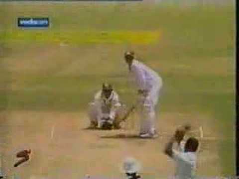 Shahid Afridi Fastest ODI Hundred 37 balls 102 runs
