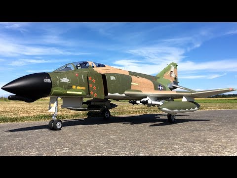 Freewing F-4 Phantom II 90mm EDF Jet With Full Ordinance Off Grass - UCJ5YzMVKEcFBUk1llIAqK3A